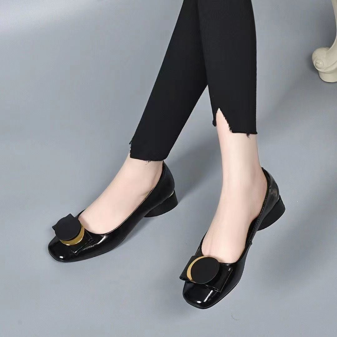💥🔥👠【най-продавани】Ретро дамски обувки с мека подметка, дишаща материя и дебел ток с метална катарама