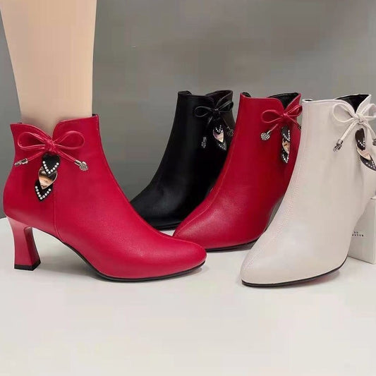 👢🔥【50% ОТСТЪПКА】 Нова есенно-зимна колекция: стилни дамски ботуши с мек страничен цип